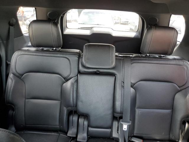 Photo 10 from auction – 2017 FORD EXPLORER L with VIN 1FM5K7F88HGA34627