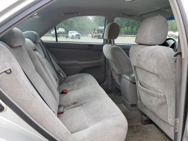 Photo 10 from auction – 2004 TOYOTA CAMRY LE with VIN 4T1BE32K74U863298