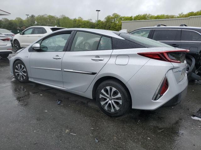 Photo 2 from auction – 2022 TOYOTA PRIUS PRIM with VIN JTDKAMFP5N3202047