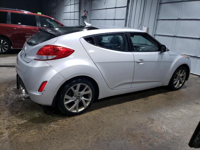 Photo 3 from auction – 2016 HYUNDAI VELOSTER with VIN KMHTC6AD9GU281481