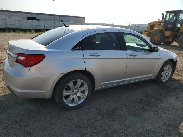 Photo 3 from auction – 2012 CHRYSLER 200 LX with VIN 1C3CCBAB1CN295511