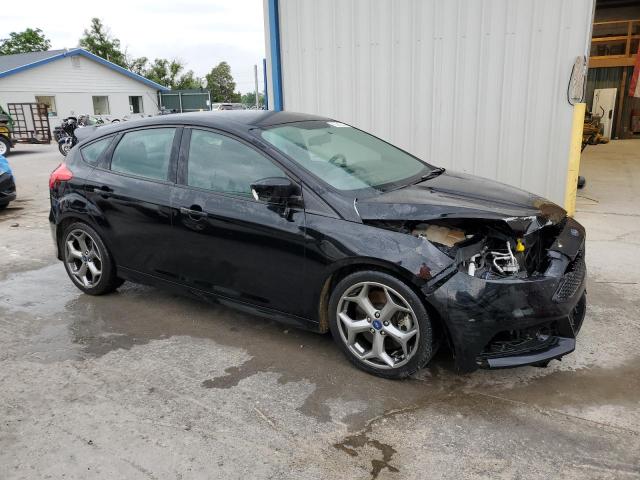 Photo 4 from auction – 2017 FORD FOCUS ST with VIN 1FADP3L93HL348920