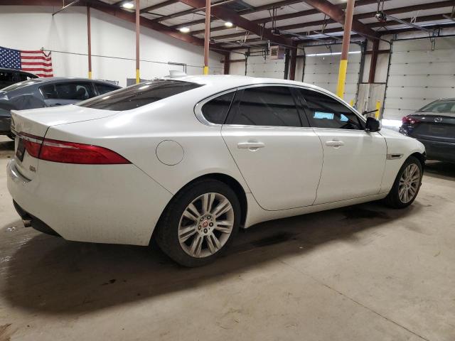 Photo 3 from auction – 2017 JAGUAR XF PREMIUM with VIN SAJBJ4BV8HCY37824