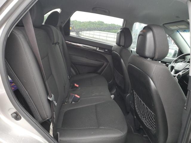 Photo 10 from auction – 2014 KIA SORENTO LX with VIN 5XYKT3A64EG482333