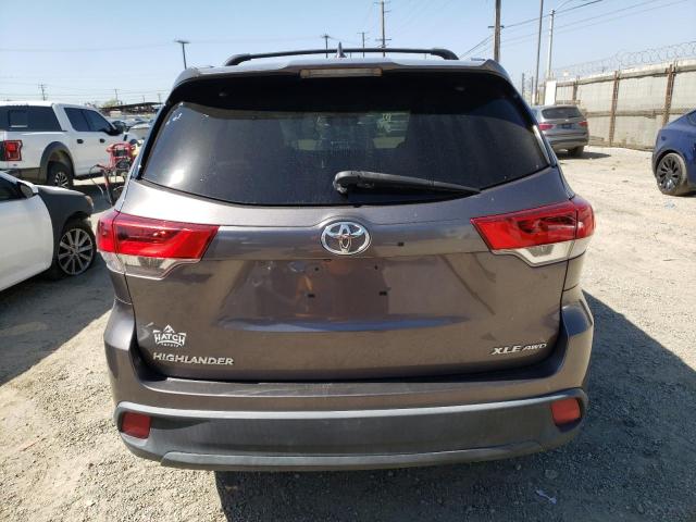 Photo 6 from auction – 2019 TOYOTA HIGHLANDER with VIN 5TDJZRFH3KS581165