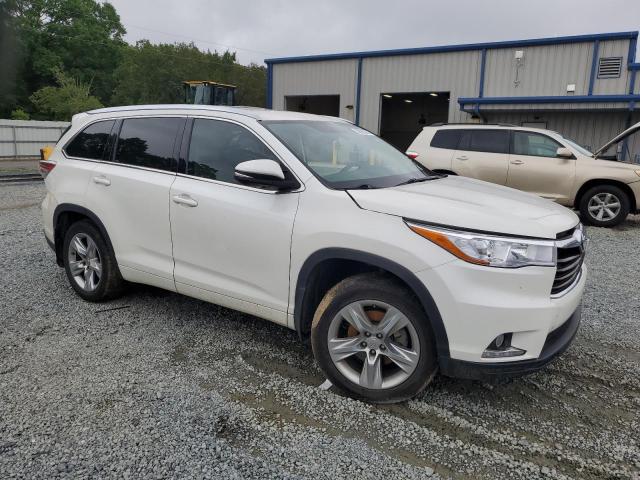 Photo 4 from auction – 2015 TOYOTA HIGHLANDER with VIN 5TDDKRFH5FS146008