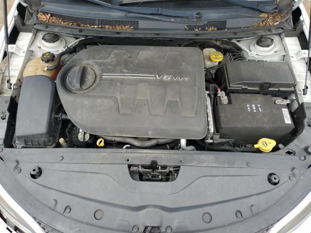 Photo 11 from auction – 2015 CHRYSLER 200 C with VIN 1C3CCCEGXFN523800