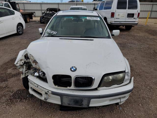 Photo 5 from auction – 2000 BMW 323 I with VIN WBAAM3345YKC69670