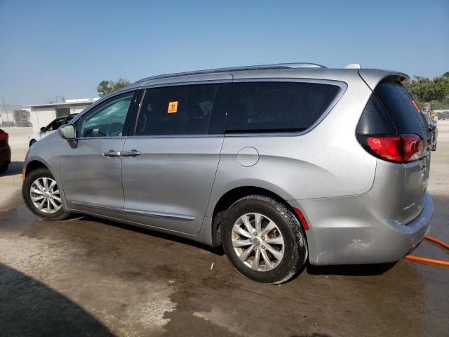 Photo 2 from auction – 2018 CHRYSLER PACIFICA T with VIN 2C4RC1BG4JR120924