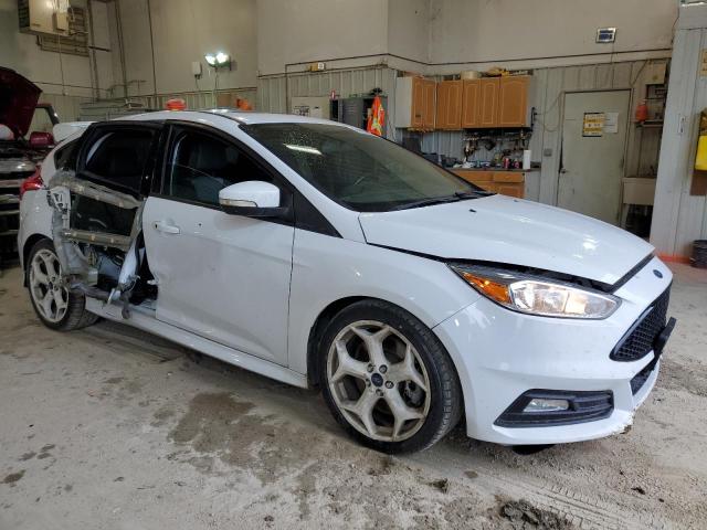 Photo 4 from auction – 2016 FORD FOCUS ST with VIN 1FADP3L93GL281816
