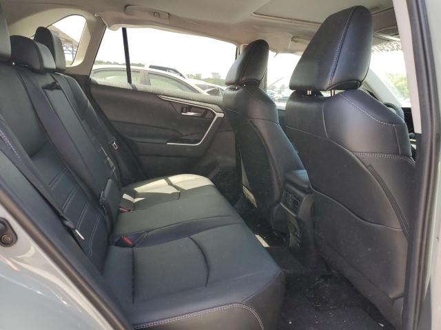 Photo 11 from auction – 2021 TOYOTA RAV4 XLE P with VIN 2T3C1RFV8MW132829