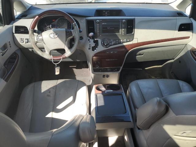 Photo 8 from auction – 2011 TOYOTA SIENNA XLE with VIN 5TDYK3DC1BS118951