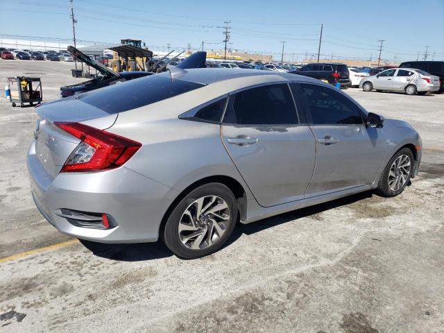 Photo 3 from auction – 2018 HONDA CIVIC EX with VIN 2HGFC2F74JH533047