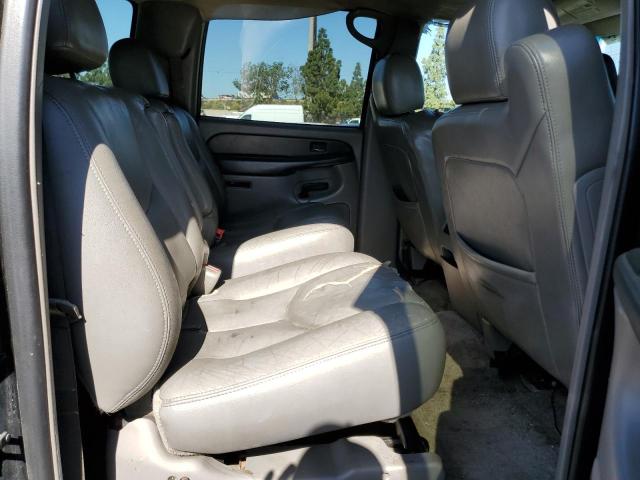 Photo 10 from auction – 2003 CHEVROLET SUBURBAN K with VIN 3GNFK16T73G286724