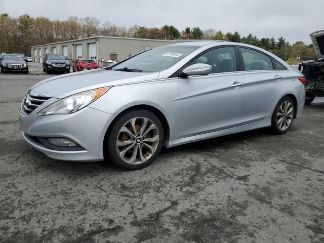 HYUNDAI SONATA SE 2014 with VIN 5NPEC4AC2EH887723 - Photo from auction