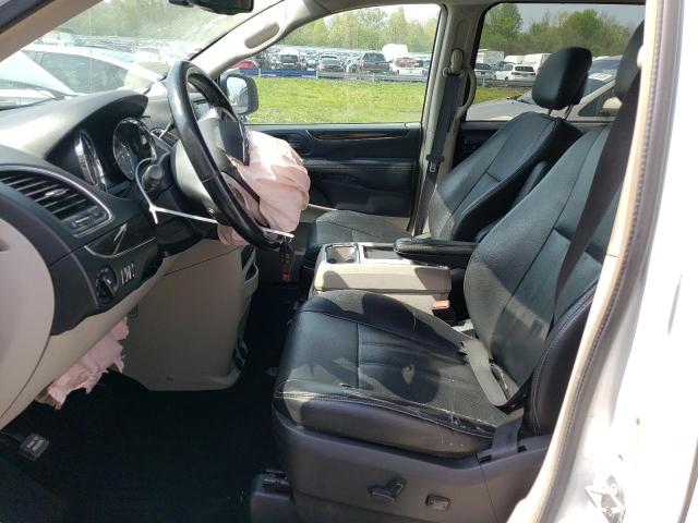 Photo 7 from auction – 2016 CHRYSLER TOWN & COU with VIN 2C4RC1CG5GR207433
