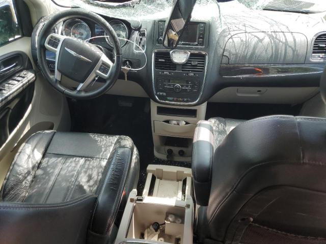 Photo 8 from auction – 2015 CHRYSLER TOWN & COU with VIN 2C4RC1BG1FR730920