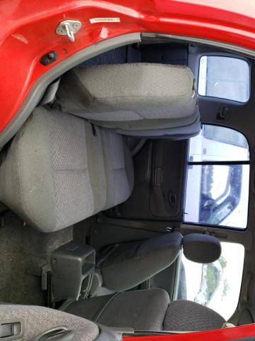 Photo 10 from auction – 2000 CHEVROLET TRACKER with VIN 2CNBE13C5Y6901871