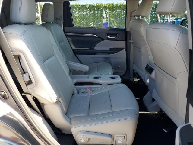 Foto 11 de la subasta – 2014 TOYOTA HIGHLANDER con VIN 5TDYKRFH7ES021110