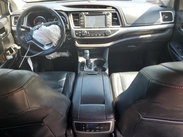 Photo 8 from auction – 2017 TOYOTA HIGHLANDER with VIN 5TDJZRFH0HS443785