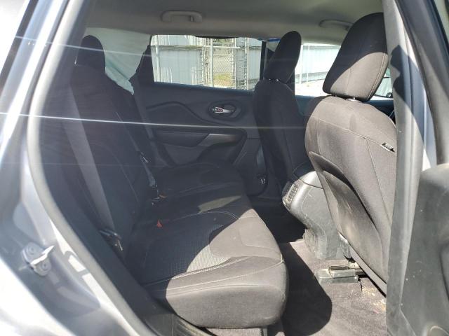 Photo 10 from auction – 2019 JEEP CHEROKEE L with VIN 1C4PJLCB2KD222237