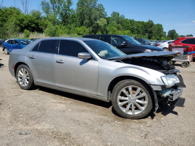 Photo 4 from auction – 2015 CHRYSLER 300 LIMITE with VIN 2C3CCARG7FH831157