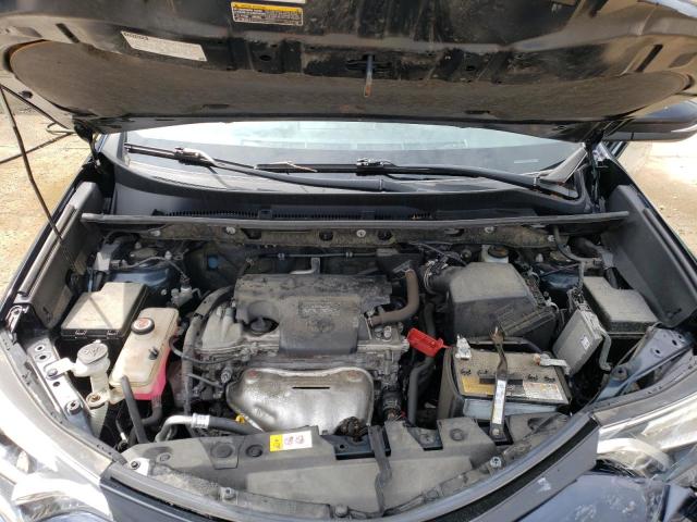 Photo 11 from auction – 2018 TOYOTA RAV4 SE with VIN JTMJFREV0JD228148