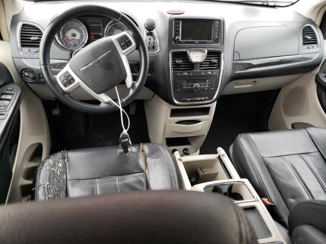 Photo 8 from auction – 2014 CHRYSLER TOWN & COU with VIN 2C4RC1BG2ER238587