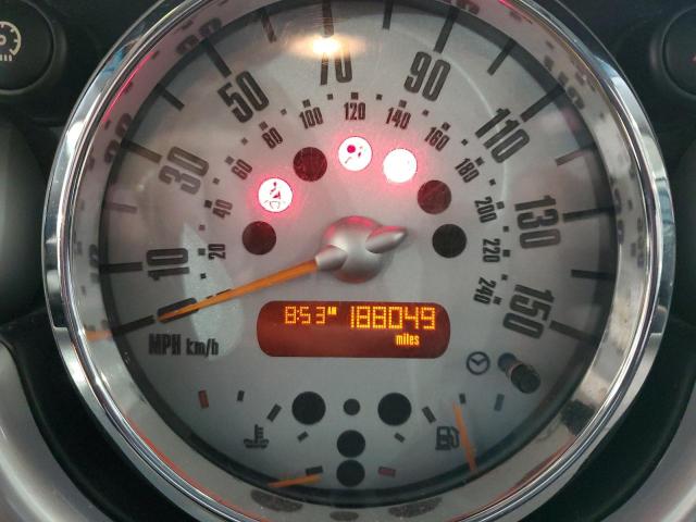 Photo 9 from auction – 2006 MINI COOPER with VIN WMWRC33526TK64008