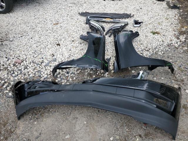 Photo 13 from auction – 2017 CHEVROLET SUBURBAN C with VIN 1GNSCHKCXHR128475
