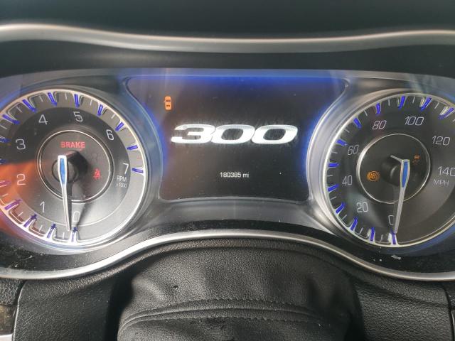 Photo 9 from auction – 2016 CHRYSLER 300C with VIN 2C3CCAEG0GH352330