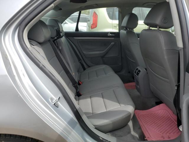 Photo 10 from auction – 2006 VOLKSWAGEN JETTA 2.5 with VIN 3VWSF81K66M769868