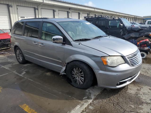 Photo 4 from auction – 2013 CHRYSLER TOWN & COU with VIN 2C4RC1CG3DR734690