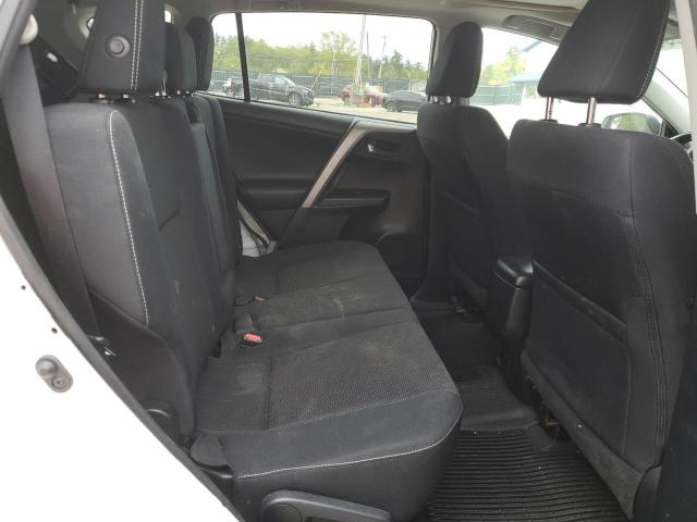 Photo 10 from auction – 2017 TOYOTA RAV4 XLE with VIN 2T3RFREVXHW561702