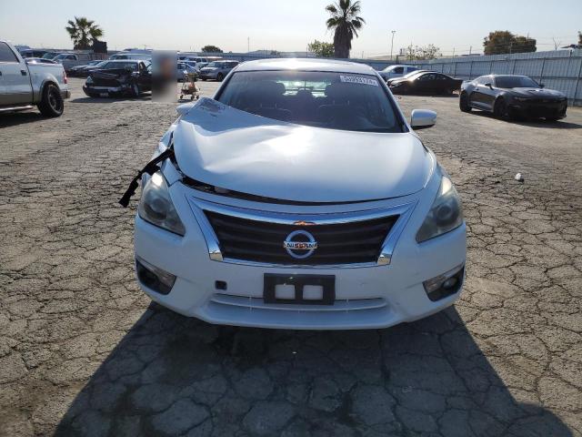 Photo 5 from auction – 2015 NISSAN ALTIMA 2.5 with VIN 1N4AL3AP4FN357014