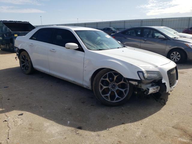Photo 4 from auction – 2016 CHRYSLER 300 S with VIN 2C3CCABG0GH144694