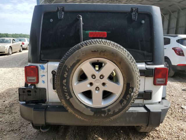 Foto 6 de la subasta – 2016 JEEP WRANGLER U con VIN 1C4BJWDG4GL273628