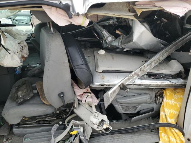 Photo 11 from auction – 2010 CHRYSLER TOWN & COU with VIN 2A4RR5D11AR213649