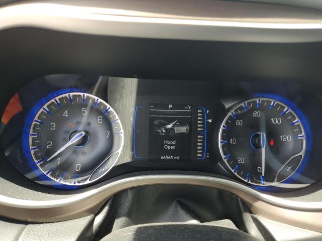 Photo 9 from auction – 2018 CHRYSLER PACIFICA T with VIN 2C4RC1FG6JR128131