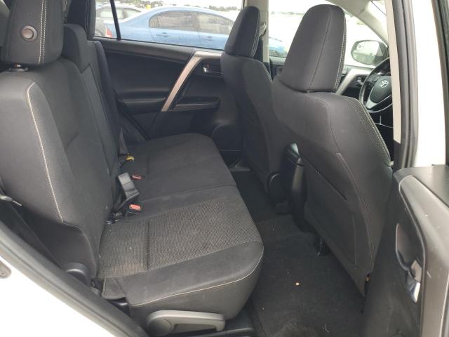 Photo 11 from auction – 2017 TOYOTA RAV4 XLE with VIN JTMWFREV7HD104362