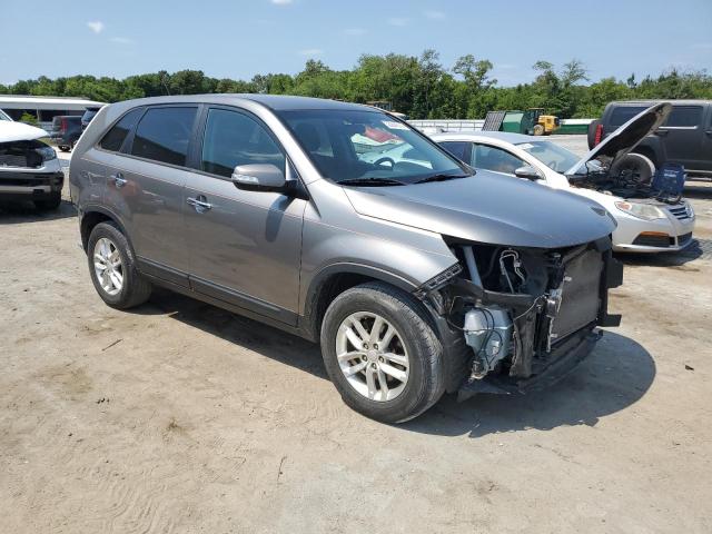 Photo 4 from auction – 2015 KIA SORENTO LX with VIN 5XYKT3A64FG659075