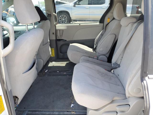 Photo 11 from auction – 2014 TOYOTA SIENNA LE with VIN 5TDKK3DC2ES447961