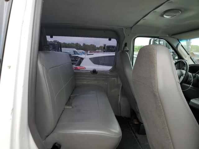 Photo 11 from auction – 2004 FORD ECONOLINE with VIN 1FTNE24W74HB55671
