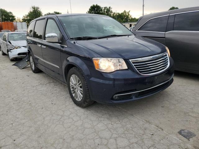 Photo 4 from auction – 2015 CHRYSLER TOWN & COU with VIN 2C4RC1CG2FR531731