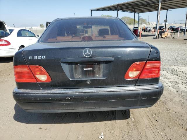 Photo 6 from auction – 1998 MERCEDES-BENZ E 320 with VIN WDBJF65F1WA655434