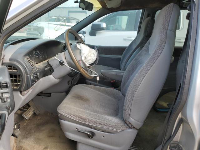 Photo 7 from auction – 2000 CHRYSLER GRAND VOYA with VIN 1C4GJ44G2YB764555