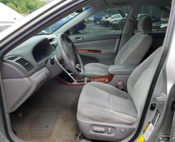 Photo 7 from auction – 2004 TOYOTA CAMRY with VIN 4T1BE30K84U838154