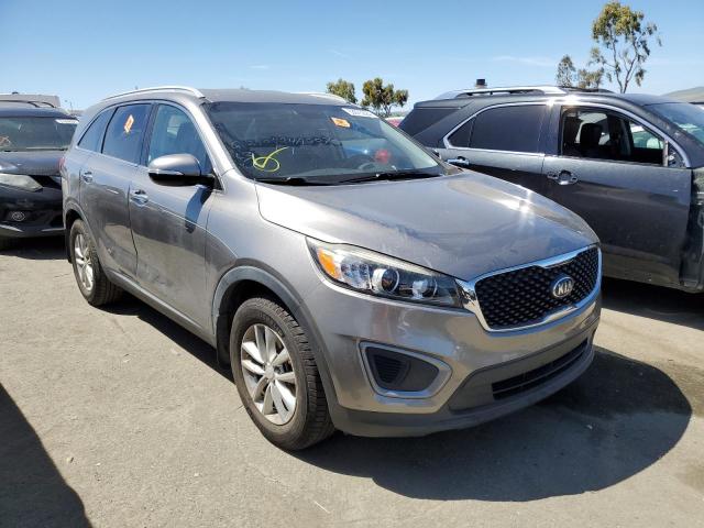 Photo 4 from auction – 2016 KIA SORENTO LX with VIN 5XYPG4A53GG011655