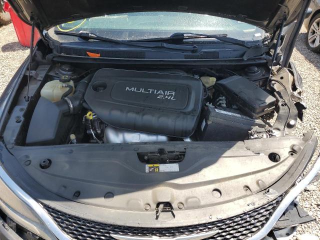 Photo 11 from auction – 2015 CHRYSLER 200 LIMITE with VIN 1C3CCCAB6FN502825