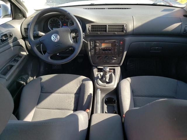 Photo 8 from auction – 2004 VOLKSWAGEN PASSAT GL with VIN WVWMD63B24E293642